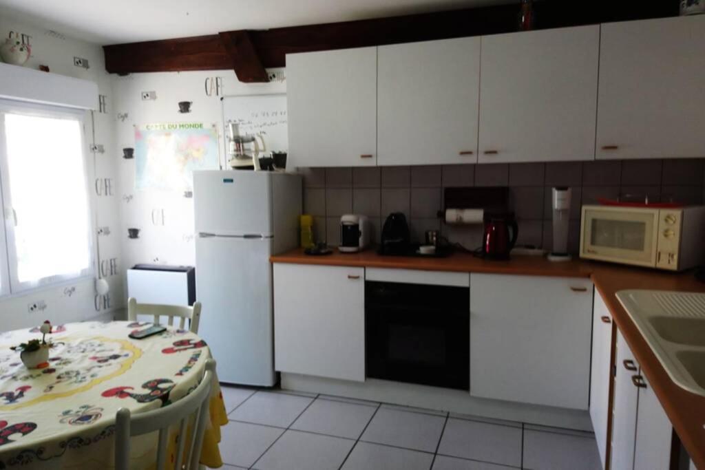 Chez Fabienne T2 * Le Breuil-sur-Couze
