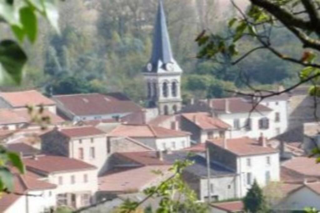 Chez Fabienne T2 * Le Breuil-sur-Couze